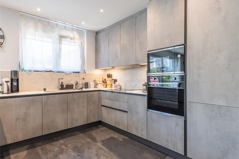 Belle maison contemporaine avec jardin et deux terrasses (6)