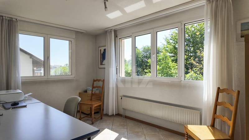 Charmanter Apartment im 1. Stock mit Balkon und Aufzug (8)