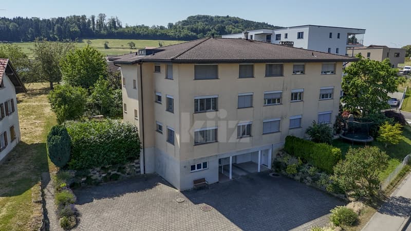 Charmanter Apartment im 1. Stock mit Balkon und Aufzug (12)