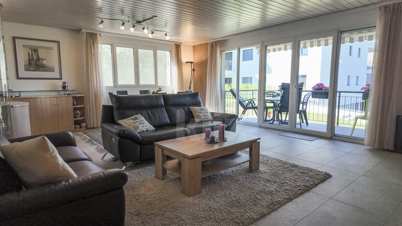 Charmanter Apartment im 1. Stock mit Balkon und Aufzug (2)
