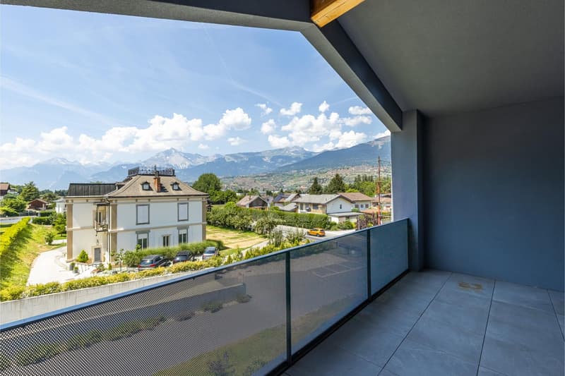 Superbes Wohnungen im contemporary Stil mit zwei Balkonen (4)
