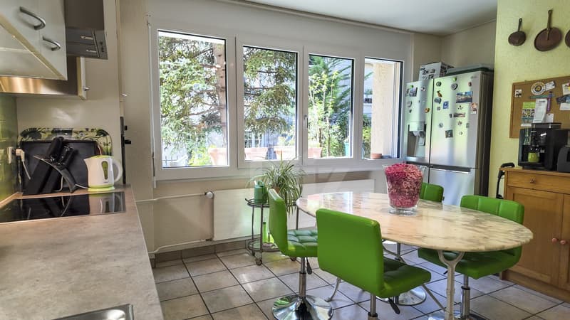Beautiful ground floor apartment with balcony (5)