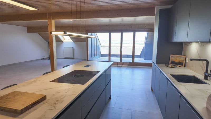 Bel duplex ristrutturato con giardino privato (2)