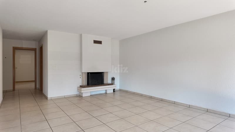 Bel appartement avec balcon dans un quartier calme (5)