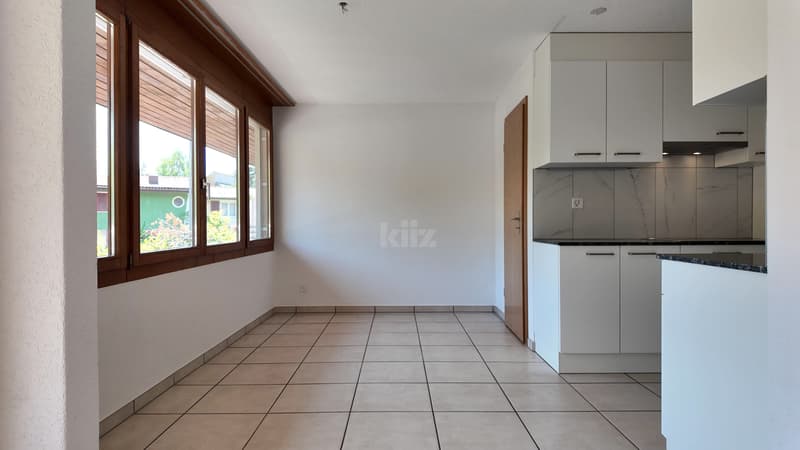 Bel appartement avec balcon dans un quartier calme (7)