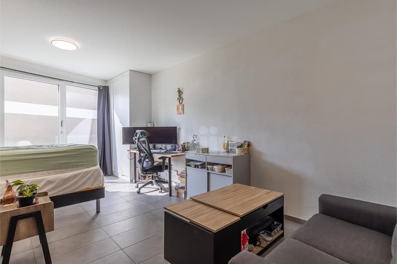 Beau studio récent avec vue sur les montagnes (5)