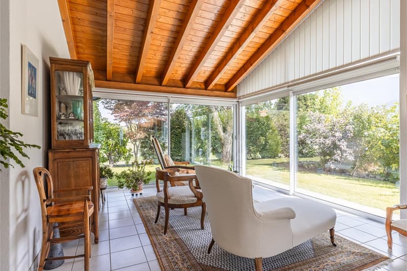 Splendide villa familiale avec piscine et cuisine extérieure (4)