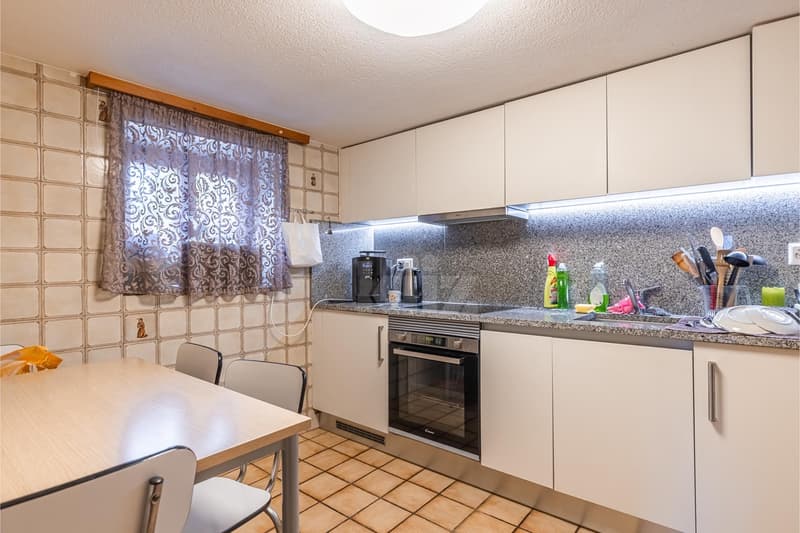 Charmante maison de deux appartements avec vue dégagée. (10)