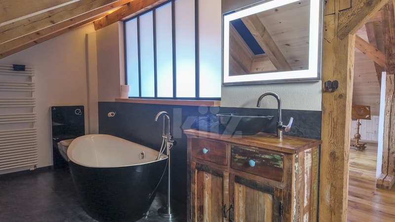 Belle maison intégralement rénovée (12)