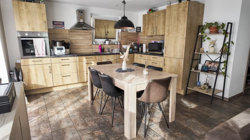 Belle maison de 2 appartements rénovés avec grands jardins (10)