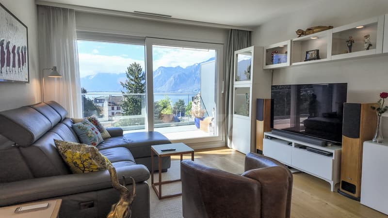 Magnifique attique avec grande terrasse et vue sur le lac (3)