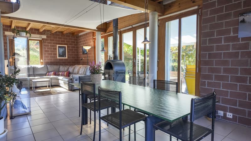 Charmante maison avec jardin et terrasse couverte (2)