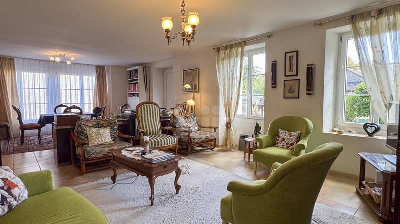 Charmante maison de deux appartements (9)