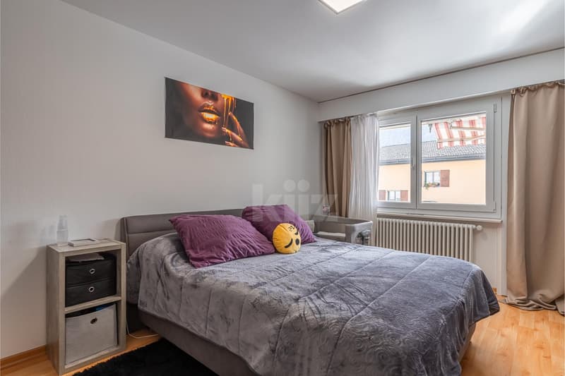 Bel appartement traversant avec balcon et vue dégagée (8)
