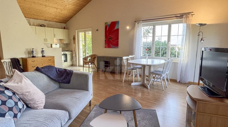 Charmante villa jouissant d'un emplacement idéal (2)