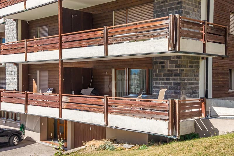 Appartement avec balcon et vue dégagée au pied des pistes (11)