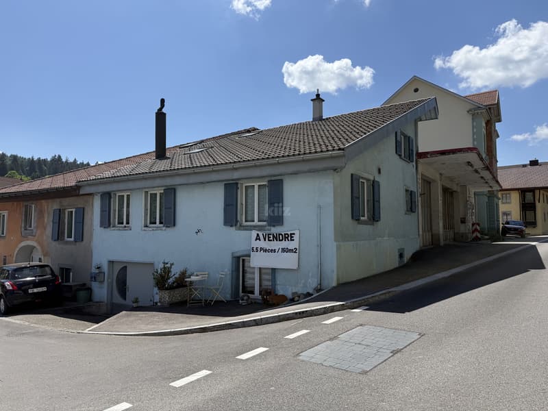 Charmante maison mitoyenne  au coeur du village (12)