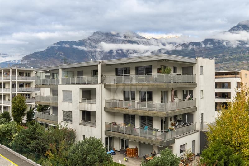 Appartement spacieux et lumineux avec Loggia (12)