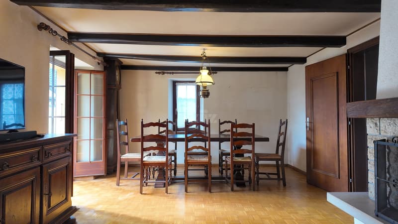 Charmante maison à rénover avec jardin (4)
