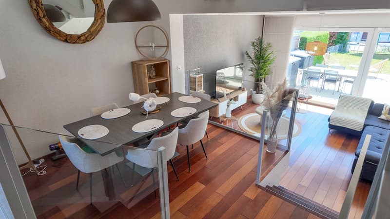Beautiful semi-detached house with garden and lake view (4)