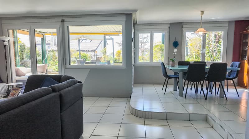 Charmant duplex avec jardin et vue sur lac et montagnes (3)