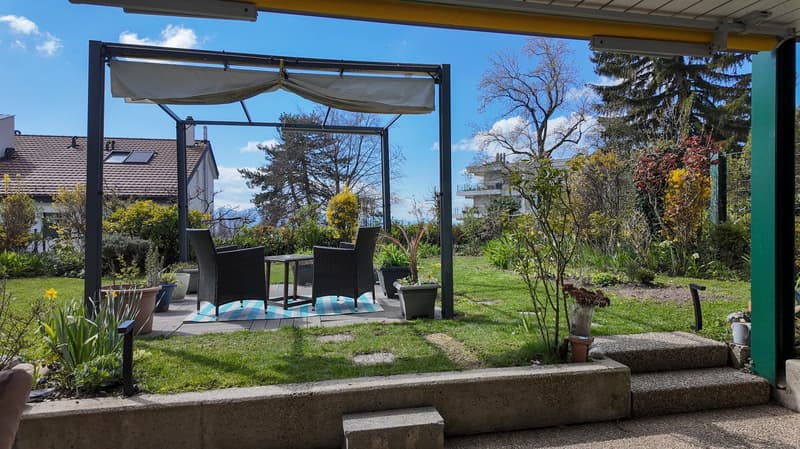 Charmant duplex avec jardin et vue sur lac et montagnes (11)