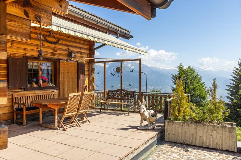 Chalet en PPE avec terrasse et vue sur les montagnes (2)