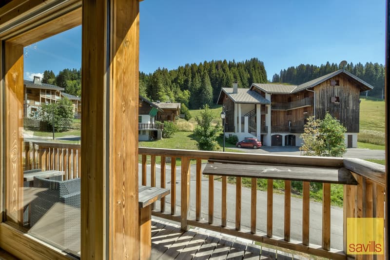Un chalet exceptionnellement conçu et rare, à 50 mètres des pistes à Les Gets (21)