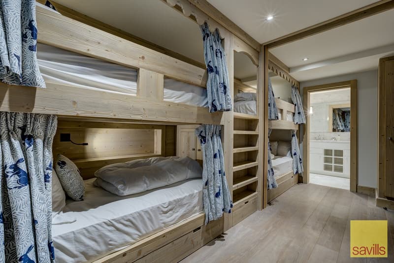 Un chalet exceptionnellement conçu et rare, à 50 mètres des pistes à Les Gets (20)