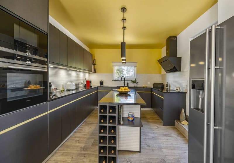 Individual 5-room villa in Boliqueime (3)