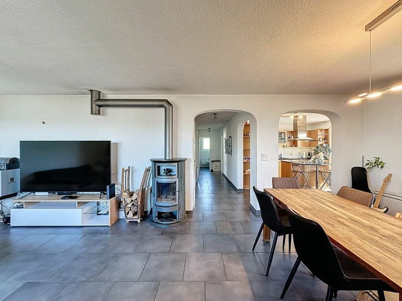 Building with 2 apartments in Palézieux (5)