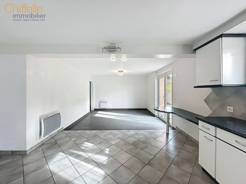 Building with 2 apartments in Palézieux (11)