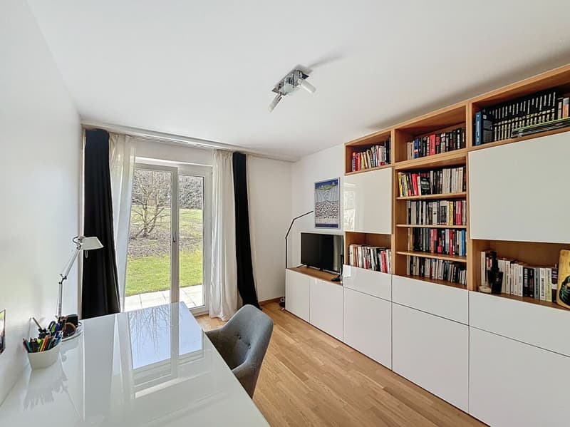LAUSANNE - Montblesson: Superb 5.5-room garden-level apartment, quiet, MINERGIE. An Immo-Consulting SA exclusive. (7)