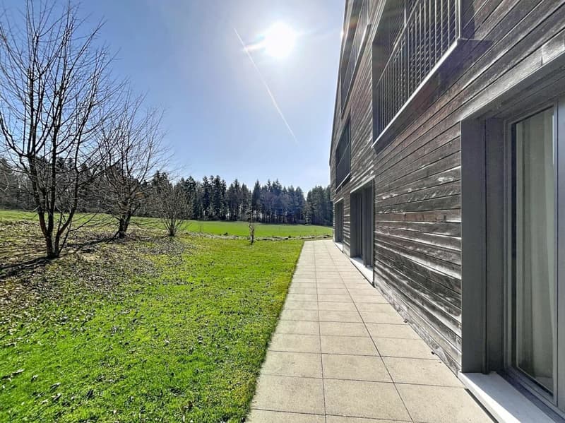 LAUSANNE - Montblesson: Superb 5.5-room garden-level apartment, quiet, MINERGIE. An Immo-Consulting SA exclusive. (2)