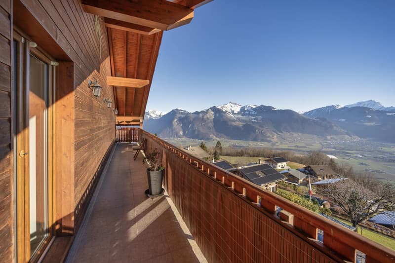 Appartamento con garage e balcone - Vista panoramica - Esclusiva (5)
