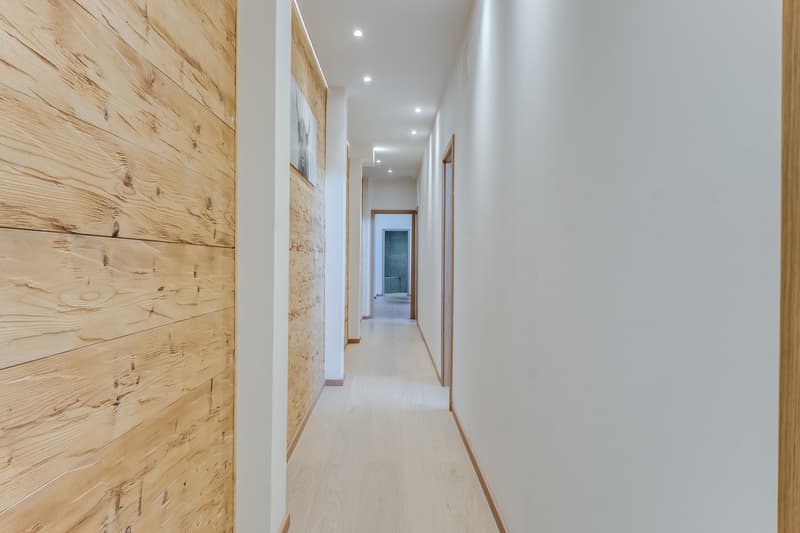 INVESTMENT OPPORTUNITY ~ 7.7% GROSS RETURN - RENOVATED - EXCLUSIVE (13)