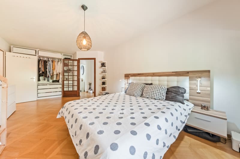 APPARTEMENT RENOVIERT MIT GARTEN - RUHIG GELEGEN - 3-4 PARKPLÄTZE - EXKLUSIVITÄT (10)
