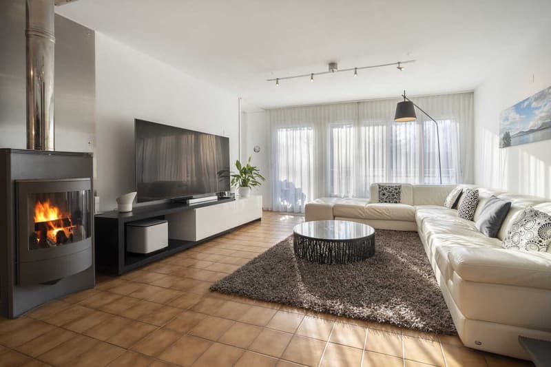 IMMEUBLE COMMERCIAL - FITNESS + APPARTEMENT - EN EXCLUSIVITÉ (10)