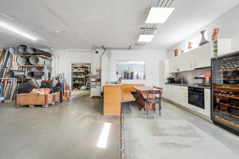 IMMEUBLE MIXTE CENTRÉ - LOCAL COMMERCIAL + APP 3,5 PCES - EXCLUSIVITÉ (11)