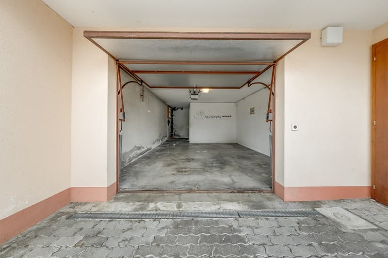 VILLA INDIVIDUELLE + STUDIO - 3 GARAGES - EN EXCLUSIVITÉ (8)