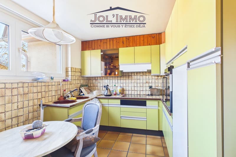 Individual house with great potential in quiet neighborhood in Courrendlin (8)