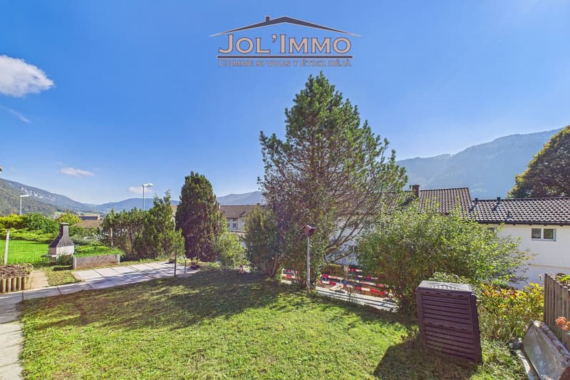 House with panoramic view and wellness areas in Moutier (4)