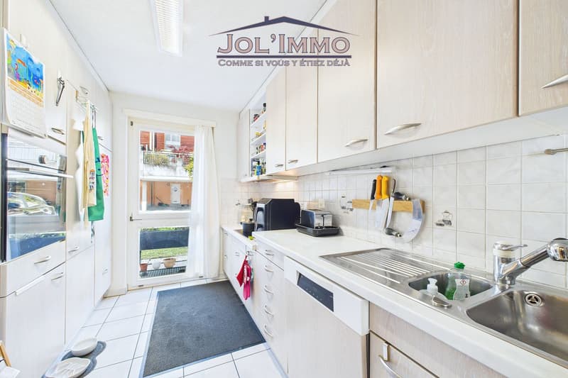 House with panoramic view and wellness areas in Moutier (7)