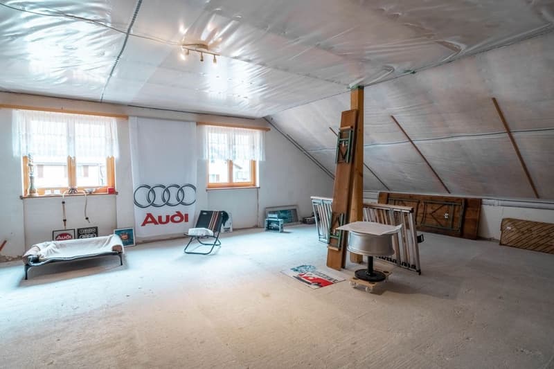 Grande maison avec 3 appartements - Surface habitable exceptionnelle! (13)