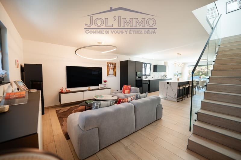 Luxury Villa in Courfaivre with 5.5 Rooms (2)