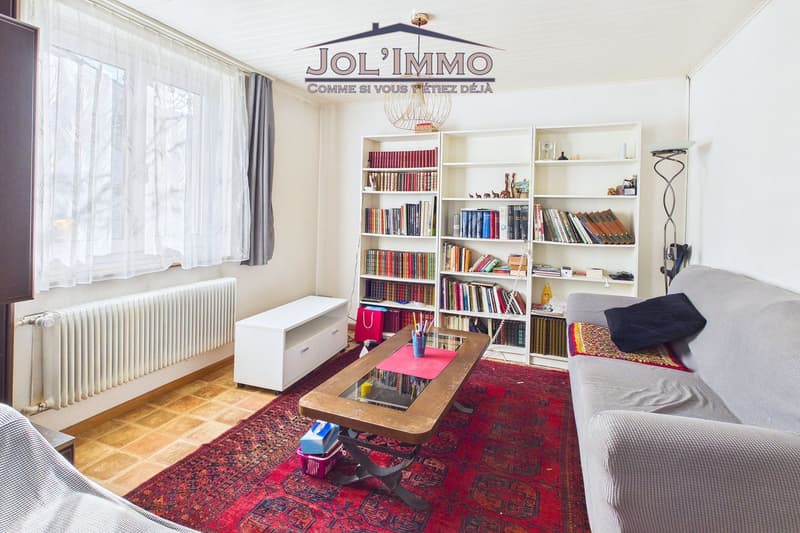 Maison individuelle avec beau potentiel dans quartier calme à Courrendlin (6)