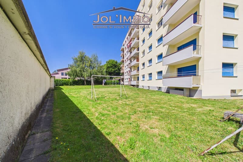 Appartamento di 4,5 locali in affitto a Bassecourt (1)