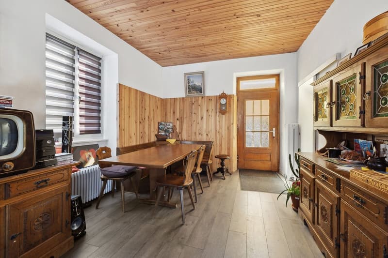 Beautiful house with 2 apartments for sale in Bonfol (3)