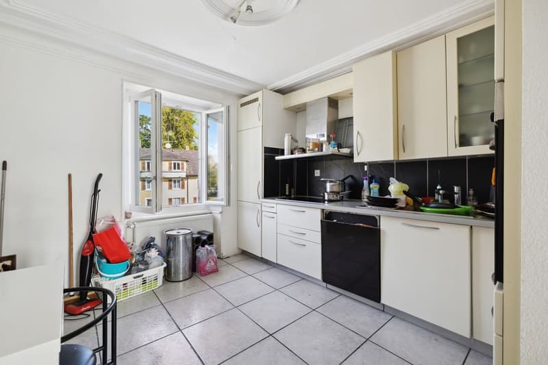 Beautiful house with 2 apartments for sale in Bonfol (2)