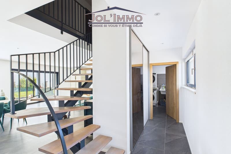 Magnifique maison moderne avec vue dégagée à Alle (7)
